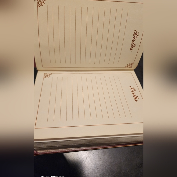 Unique Olive Wood Praying Hands Holding The Bible and Bible - Picture 10 of 12